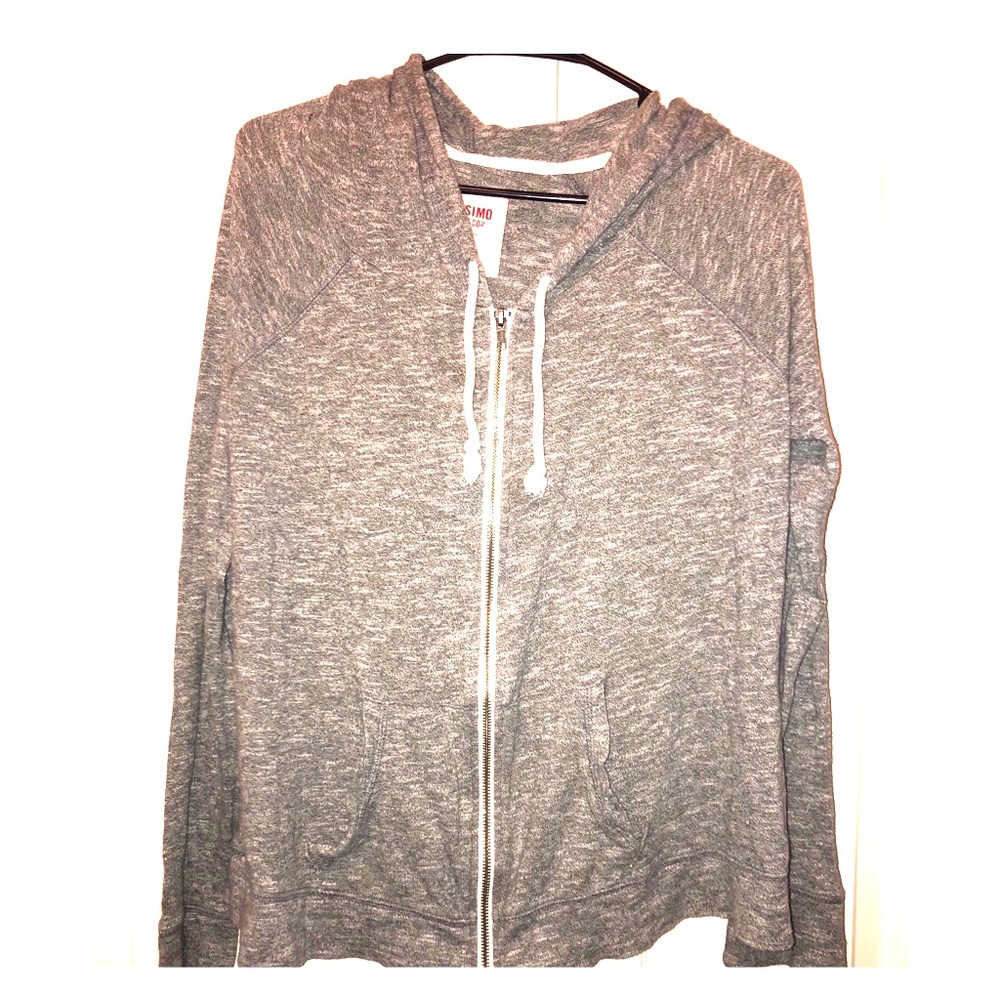 XL gray hoodie
